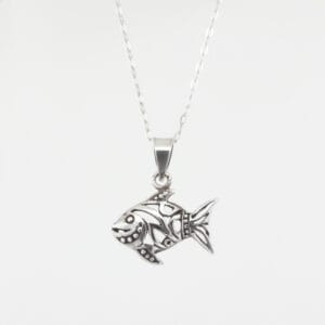 سمكة مزخرفة ، تعليقة فضة