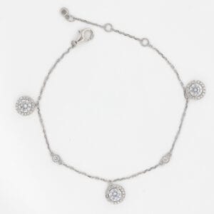 ثلاث نزلات هالو، أسوراة فضة