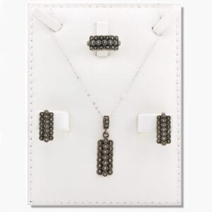 موديل ماركازيت على شكل مستطيل ، نصف طقم فضة