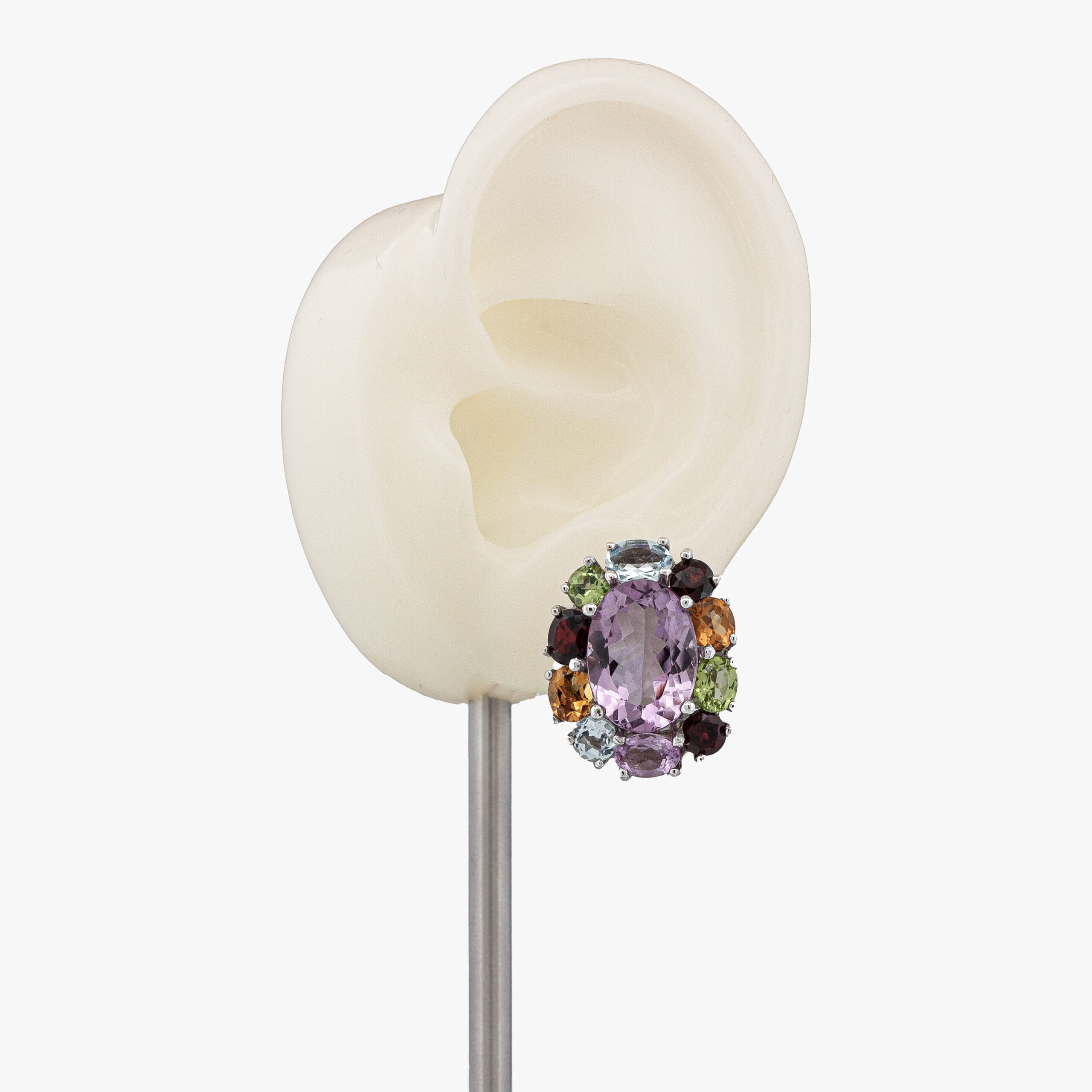 اماتيست مع كلستر أحجار كريمة ، زوج حلق فضة - الصورة 2