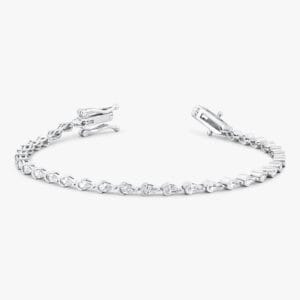 أسوارة تنس فضة سيزي قصة دمعة – إطار