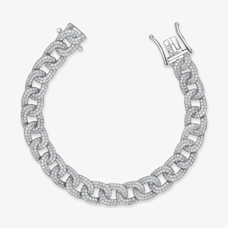 أسوارة فضة نسائية عيار 925 بتصميم سلاسل مترابطة مرصّعة بأحجار زركون براقة مع قفل صندوقي آمن