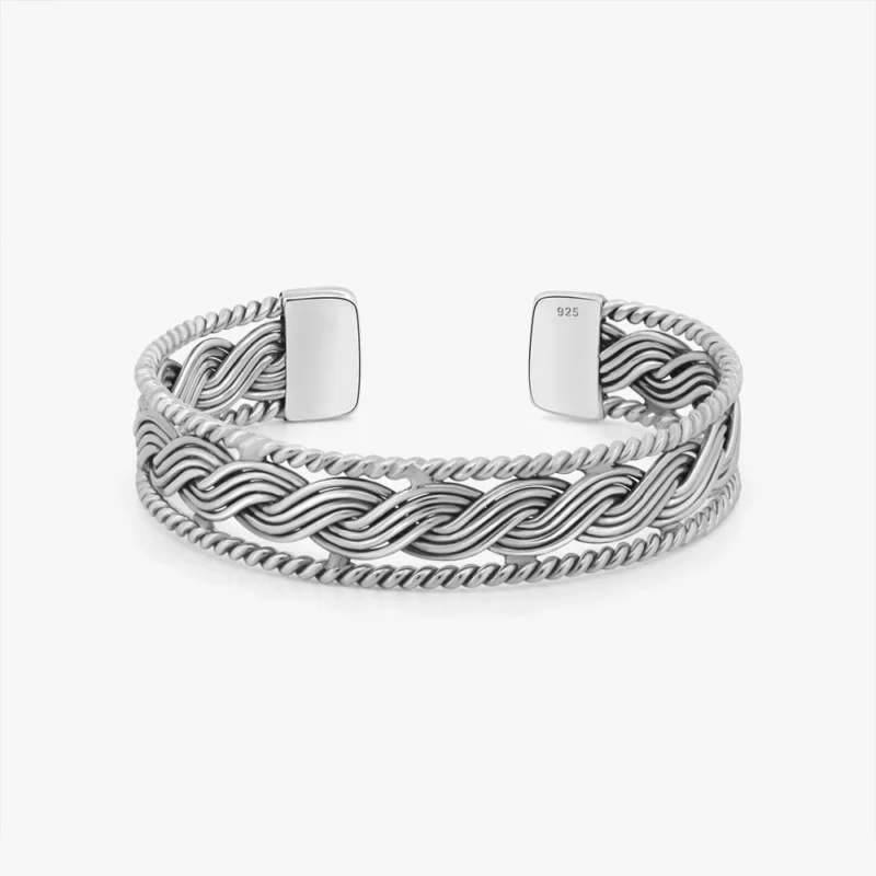 أسوارة فضة عيار 925 بتصميم مفتوح ونقشة ضفائر ملتوية وحواف محبوكة