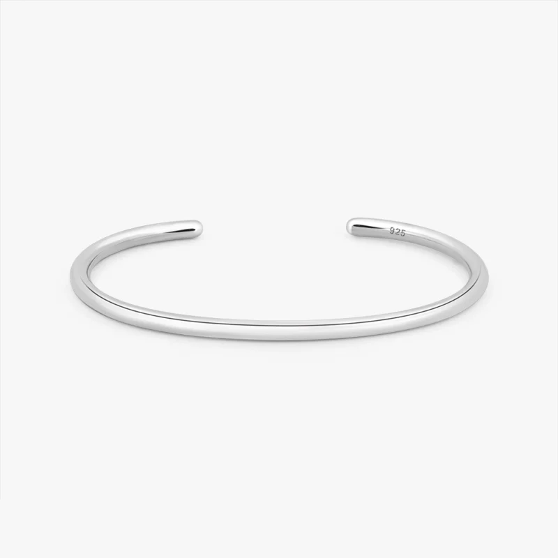 اسوارة فضة سادة