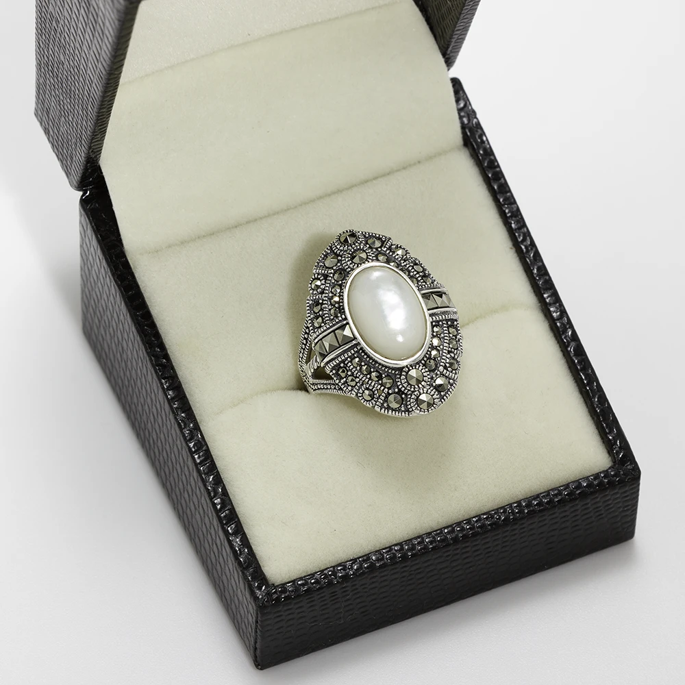 خاتم فضة الماركازيت مزخرف بحجر الصدف الأبيض - الصورة 3