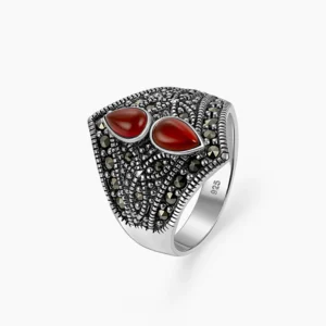 خاتم فضة الماركازيت عريض بحجر الكارنليان (دمعة)