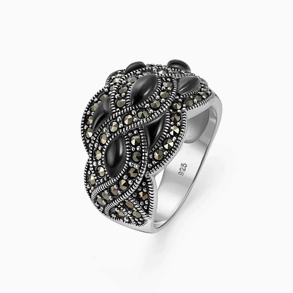 خاتم فضة الماركازيت بتصميم مموج بحجر الأونكس