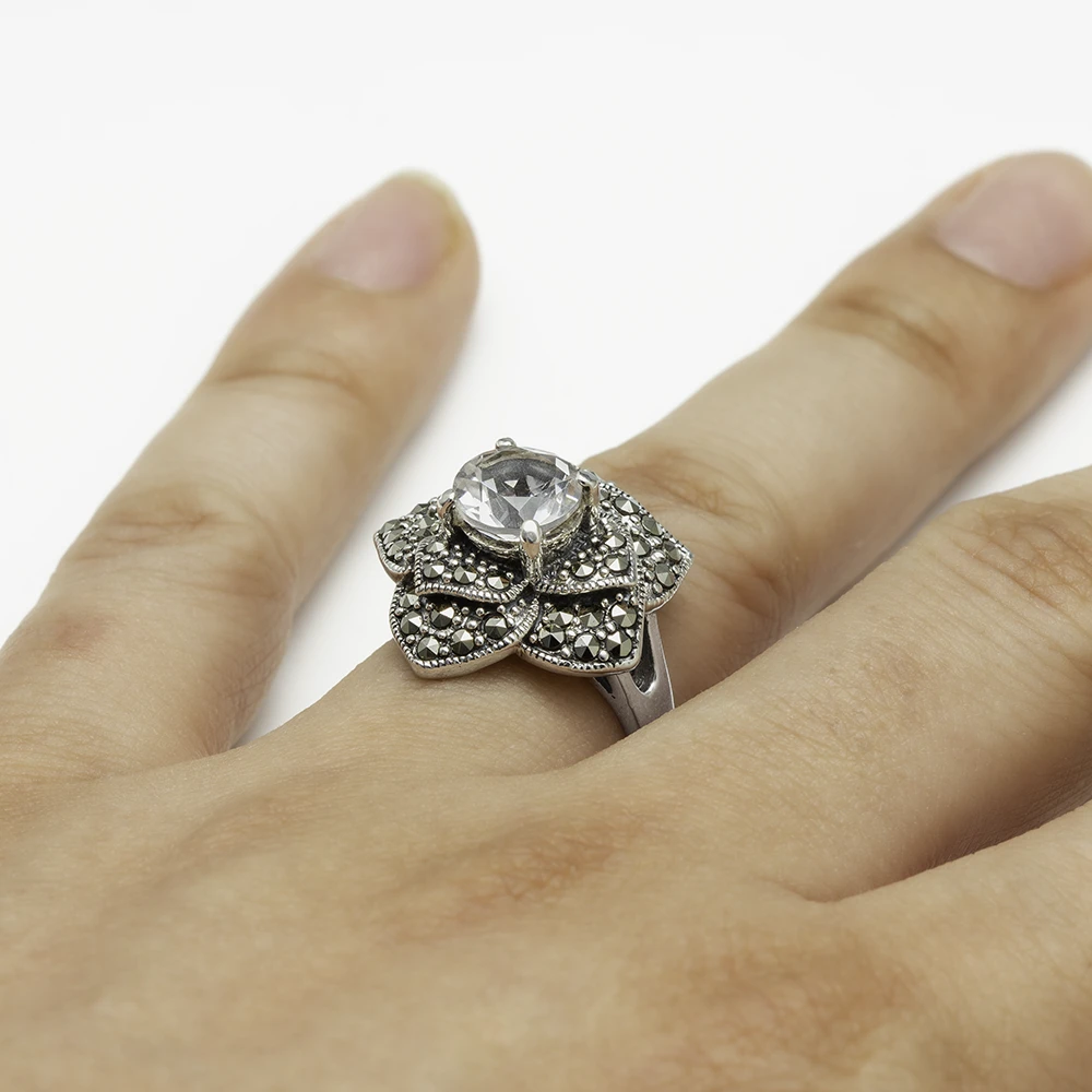 خاتم فضة بحجر الكوارتز بتصميم الوردة - الصورة 2