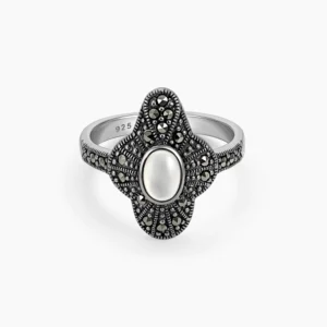 خاتم فضة الماركازيت بتصميم رباعي بحجر الصدف الأبيض