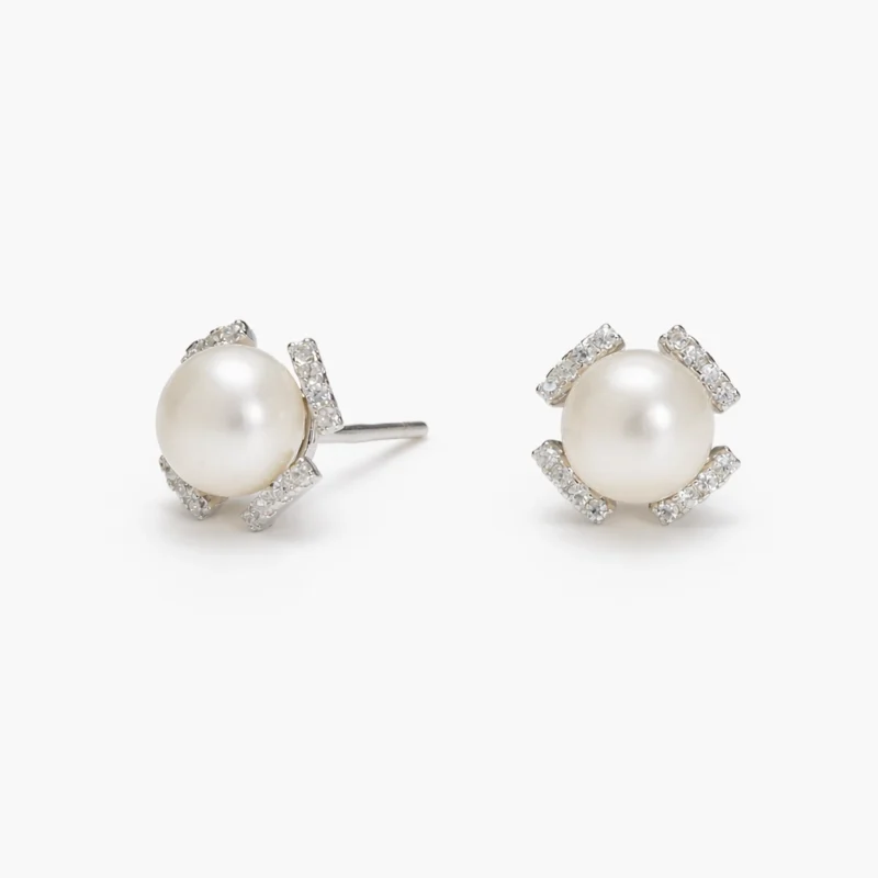 زوج حلق فضة لؤلؤ ستد ناعم